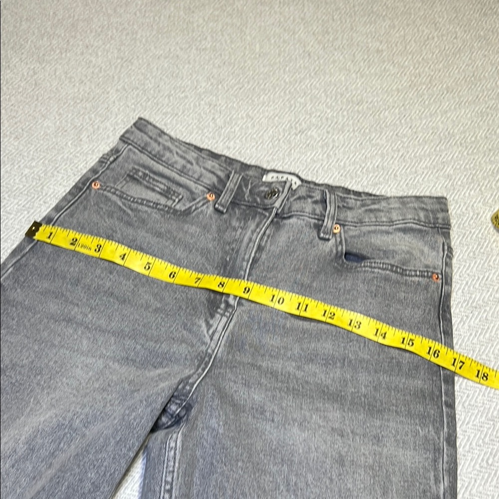 Papaya Denim Grey high rise Jeans.  Size 10. - Picture 6 of 11
